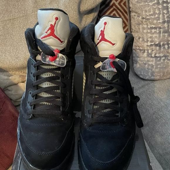 Pre-owned Air Jordan 5 Retro - Picture 2 of 8